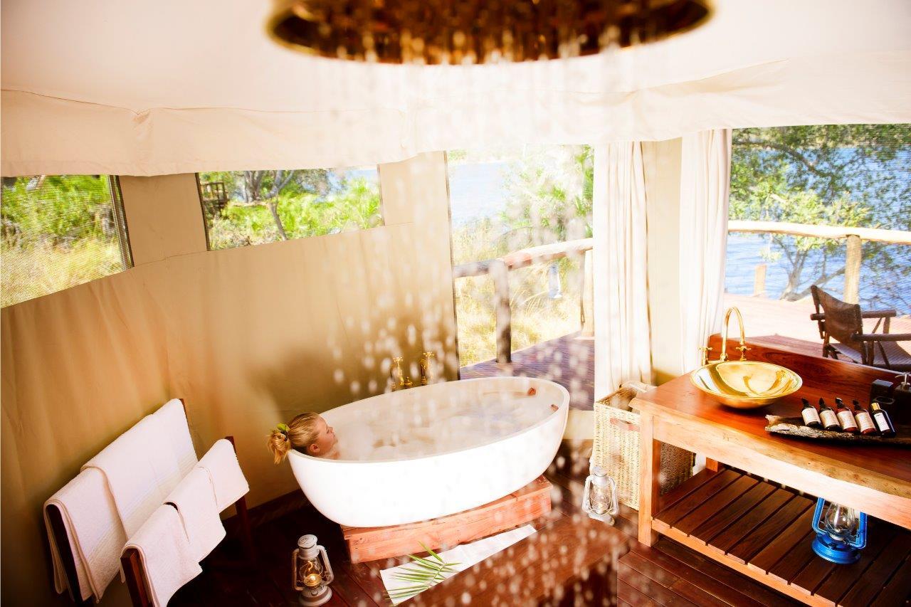 Family Tent - Shower & Bath 2