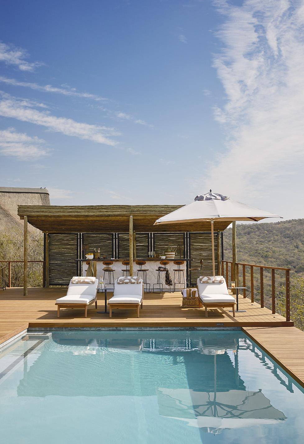 Main lodge exterior pool  bar area 