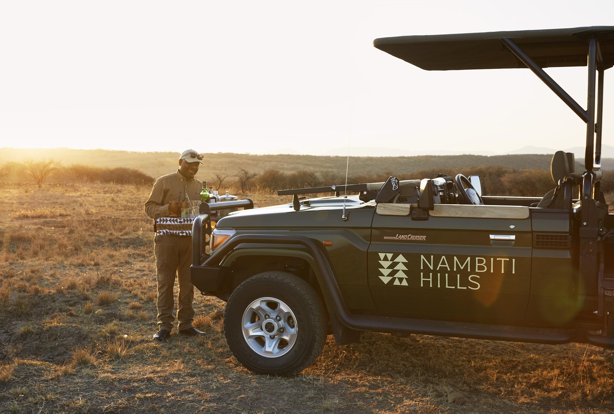 Safari 4x4 vehicles(1)