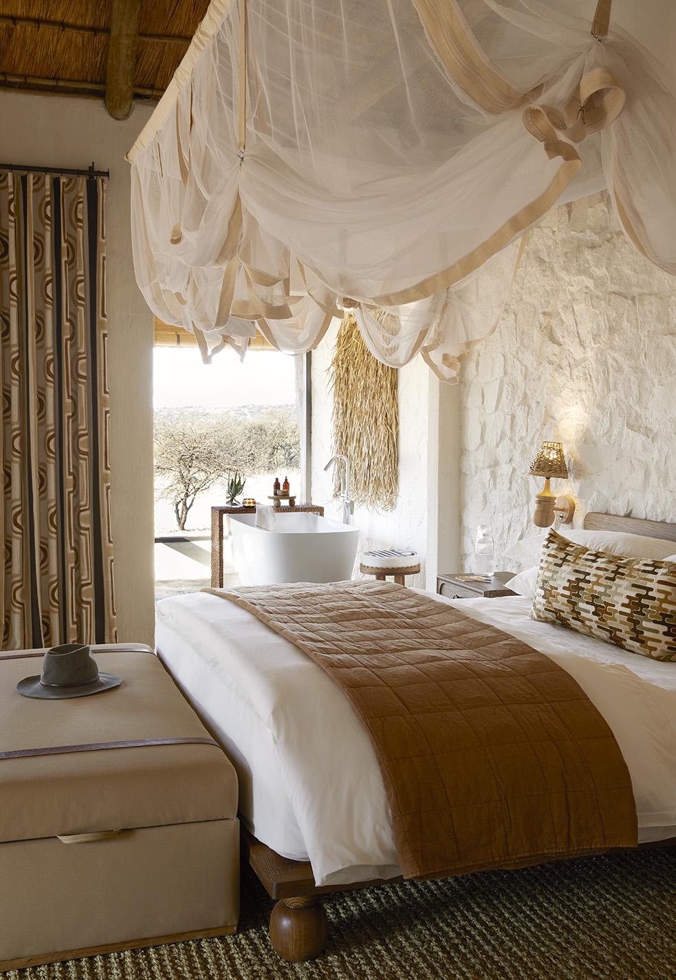 nambiti hills 0724 63 low